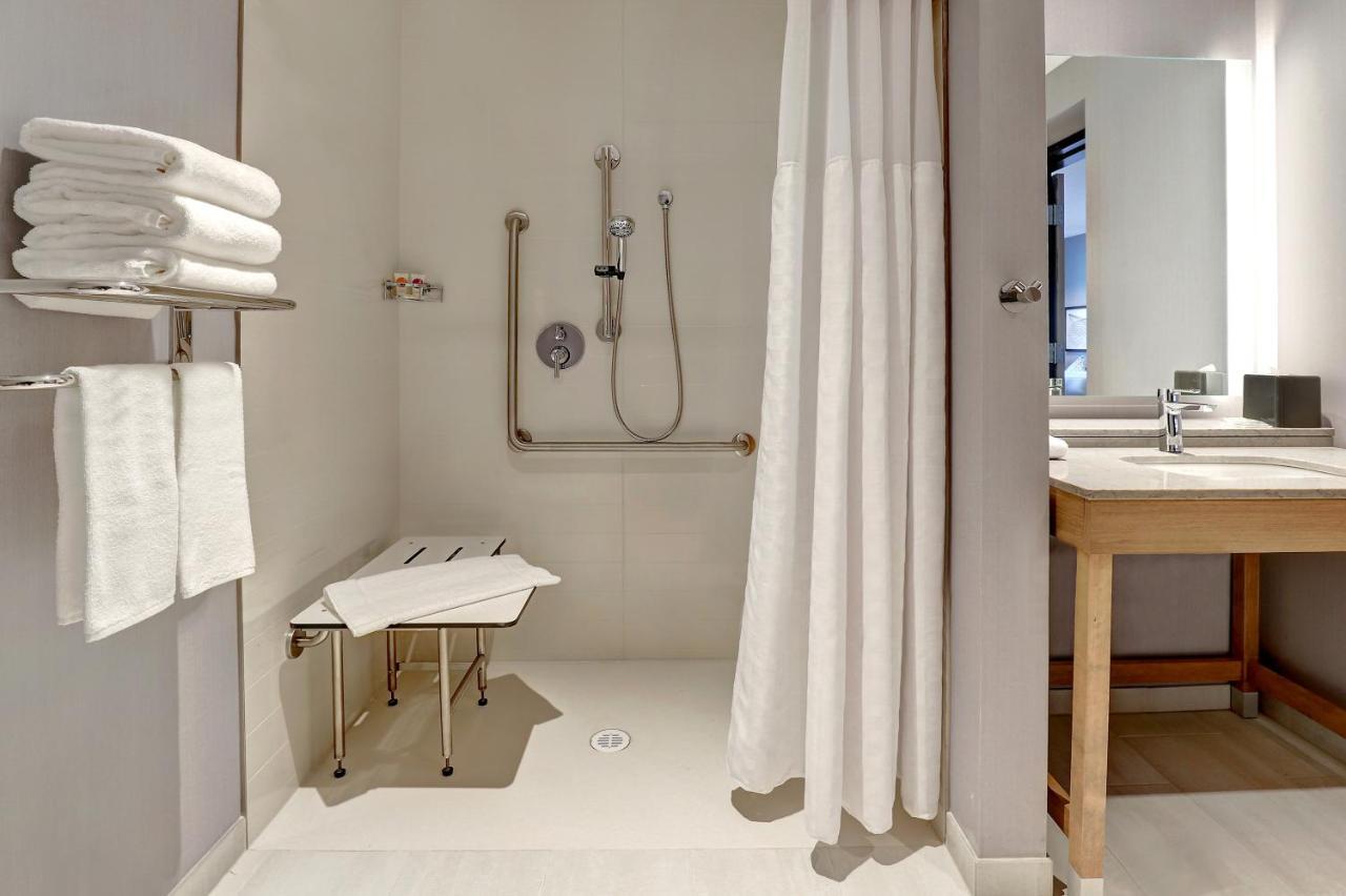 Hyatt Place Prince George Dış mekan fotoğraf