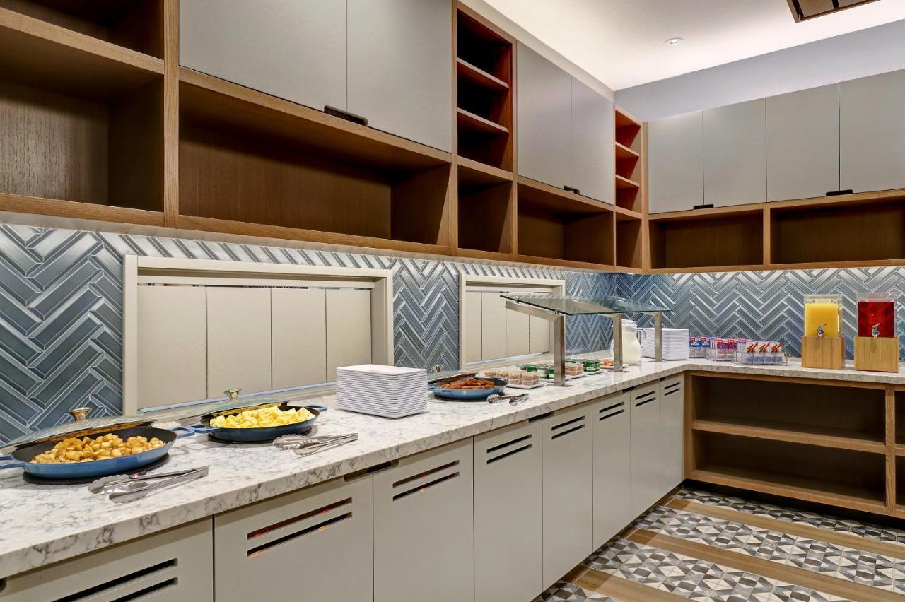 Hyatt Place Prince George Dış mekan fotoğraf